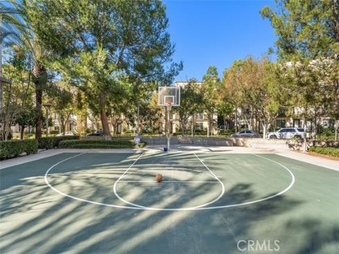 1536  Nolita  , Irvine, CA