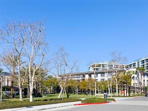 1536  Nolita  , Irvine, CA