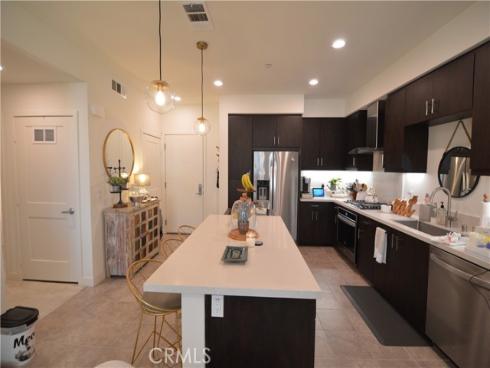 1536  Nolita  , Irvine, CA