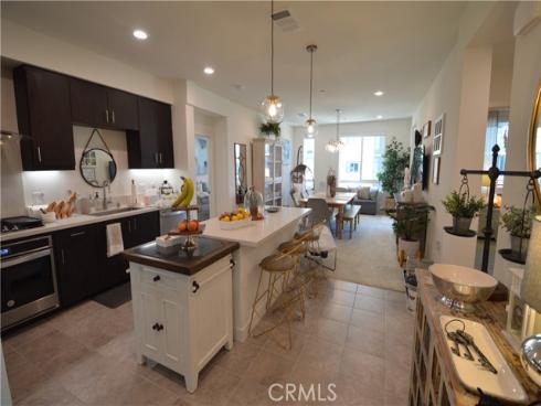 1536  Nolita  , Irvine, CA