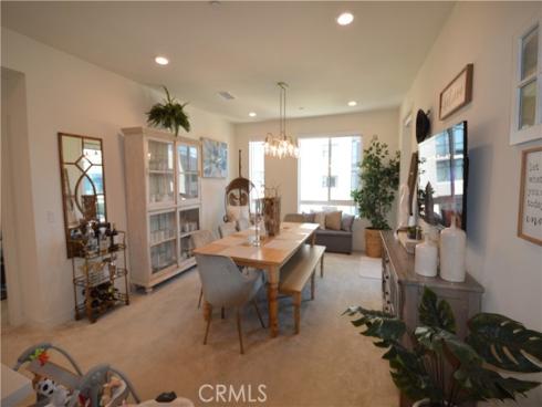 1536  Nolita  , Irvine, CA