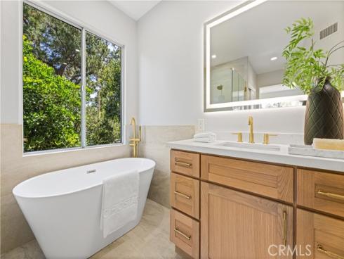 9  Figaro  , Irvine, CA