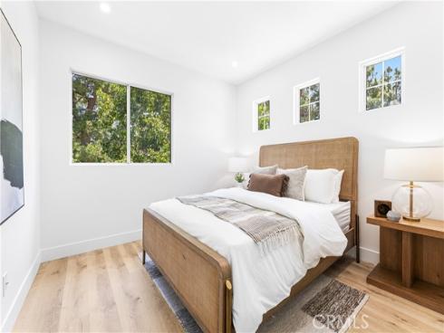 9  Figaro  , Irvine, CA