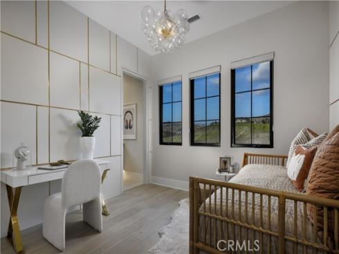 521  Blackberry  , Irvine, CA