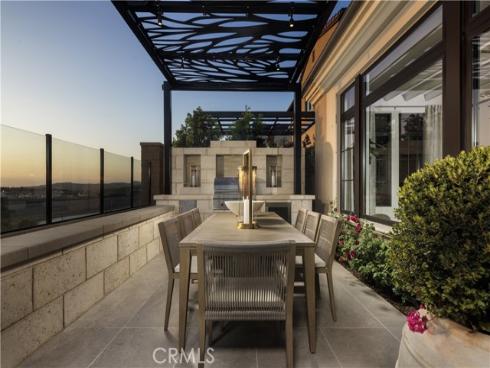 521  Blackberry  , Irvine, CA