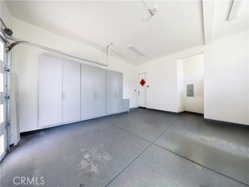 81  Ray  , Irvine, CA