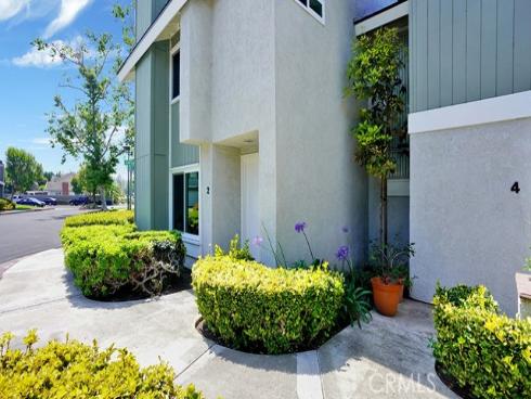 2 Sunflower , Irvine, CA