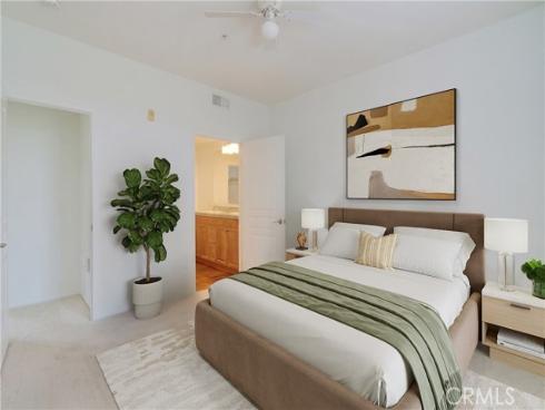 3360  Watermarke   Place, Irvine, CA