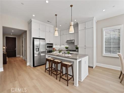 130  Donati  , Irvine, CA