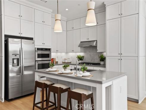 130  Donati  , Irvine, CA