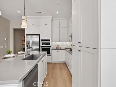 130  Donati  , Irvine, CA