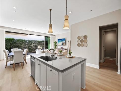 130  Donati  , Irvine, CA