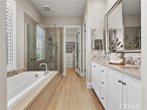 130  Donati  , Irvine, CA