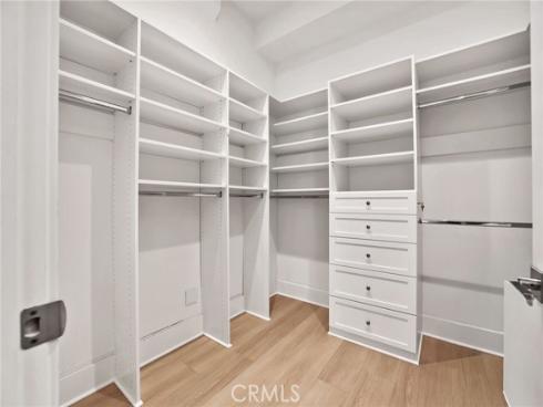 130  Donati  , Irvine, CA