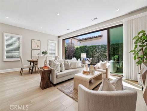 130  Donati  , Irvine, CA