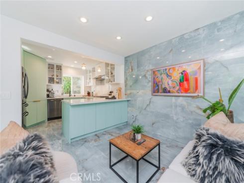 17  Las Cruces  , Irvine, CA