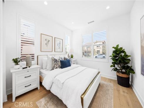 106  Albero  , Irvine, CA