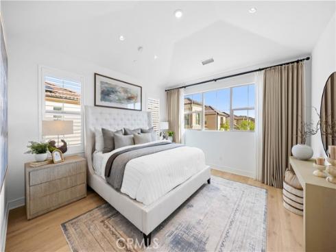 106  Albero  , Irvine, CA