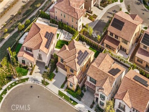 106  Albero  , Irvine, CA