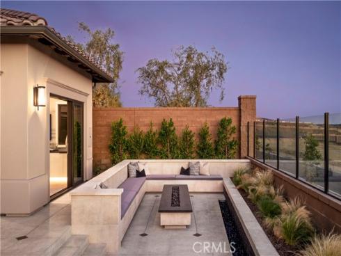 536  Sahara  , Irvine, CA