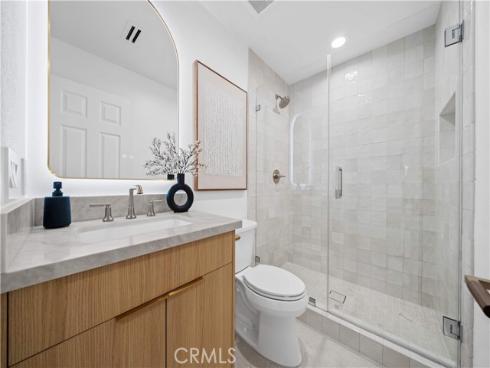 33  Winterfield   Road, Irvine, CA