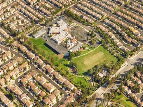 33  Winterfield   Road, Irvine, CA