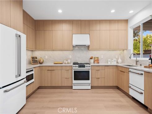 33  Winterfield   Road, Irvine, CA