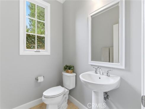 23  Bianco  , Irvine, CA