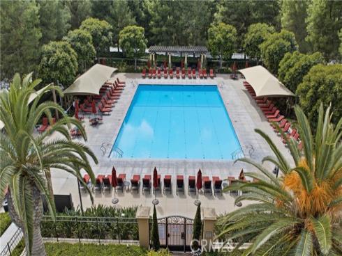 23  Bianco  , Irvine, CA