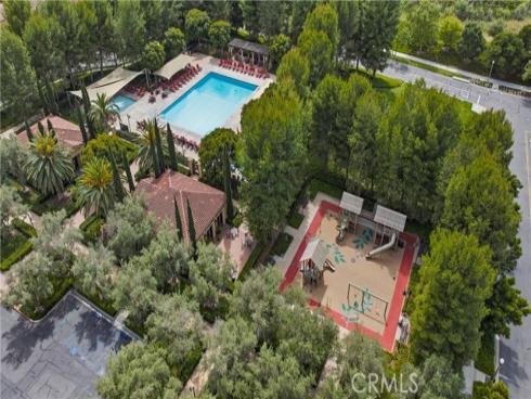 23  Bianco  , Irvine, CA