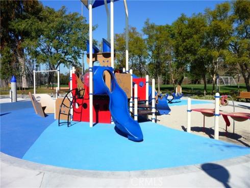 48  Monroe  , Irvine, CA