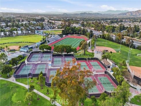 48  Monroe  , Irvine, CA