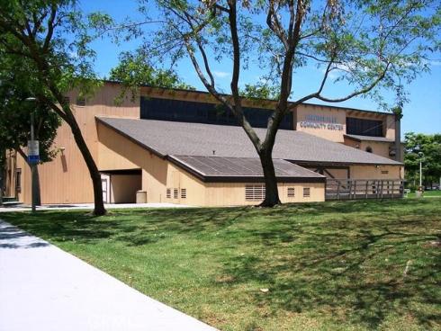 48  Monroe  , Irvine, CA