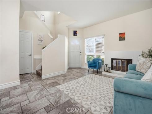 48  Monroe  , Irvine, CA