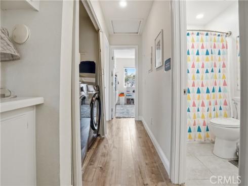 48  Monroe  , Irvine, CA