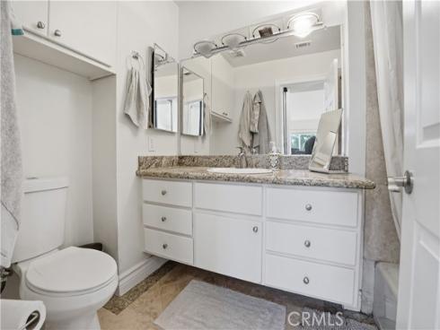 48  Monroe  , Irvine, CA