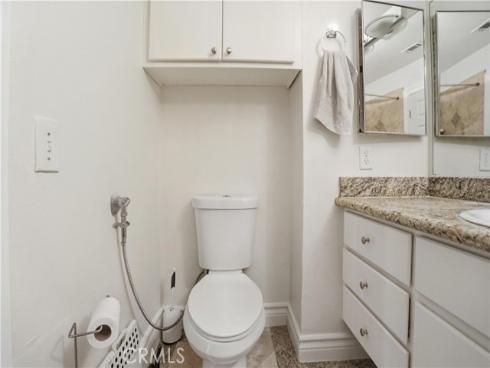 48  Monroe  , Irvine, CA