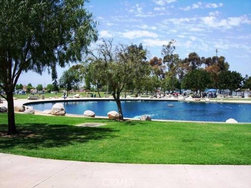 48  Monroe  , Irvine, CA