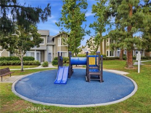 48  Monroe  , Irvine, CA