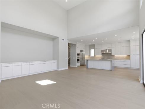 132  Creation  , Irvine, CA