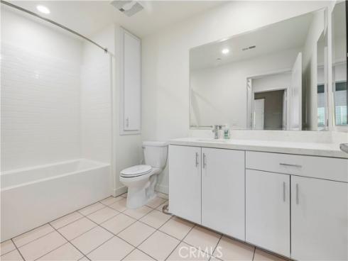 1310  Nolita  , Irvine, CA