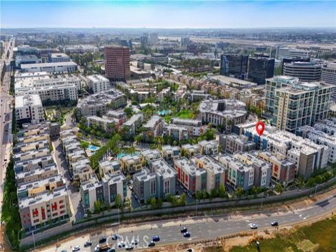 1310  Nolita  , Irvine, CA