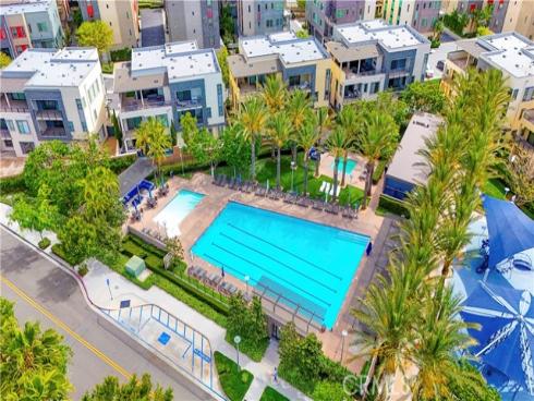 1310  Nolita  , Irvine, CA