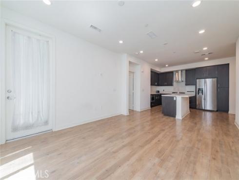 2414  Nolita  , Irvine, CA