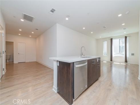 2414  Nolita  , Irvine, CA