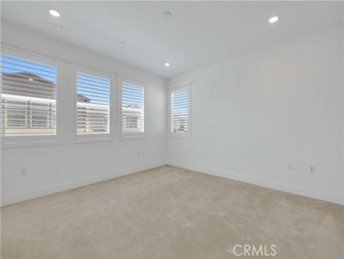 426 Lobata , Irvine, CA