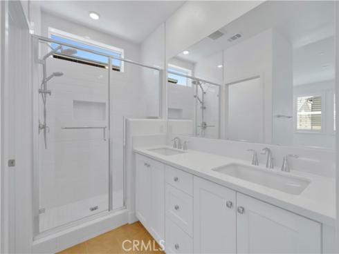 426 Lobata , Irvine, CA