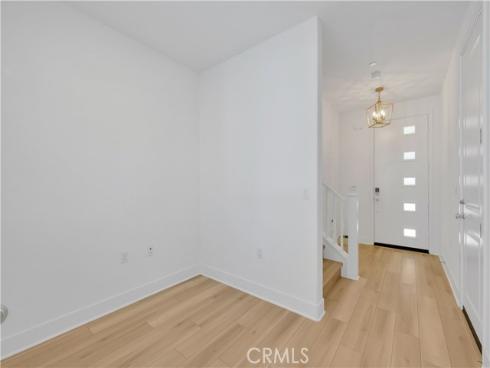 426 Lobata , Irvine, CA
