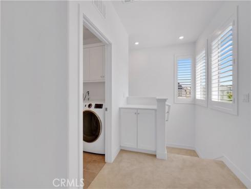 426 Lobata , Irvine, CA