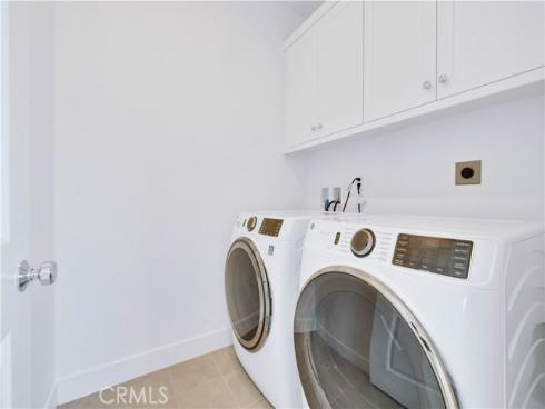 426 Lobata , Irvine, CA